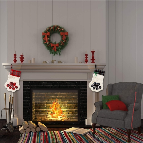 🆕️ 2 Pieces Christmas Pet Stockings Cat Dog Paw Pattern Buffalo plaid - Rd/Grn - Picture 6 of 9